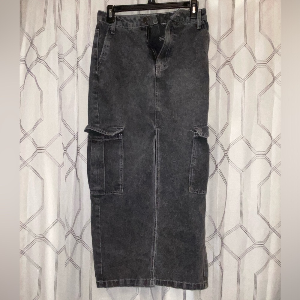 Grey jean skirt